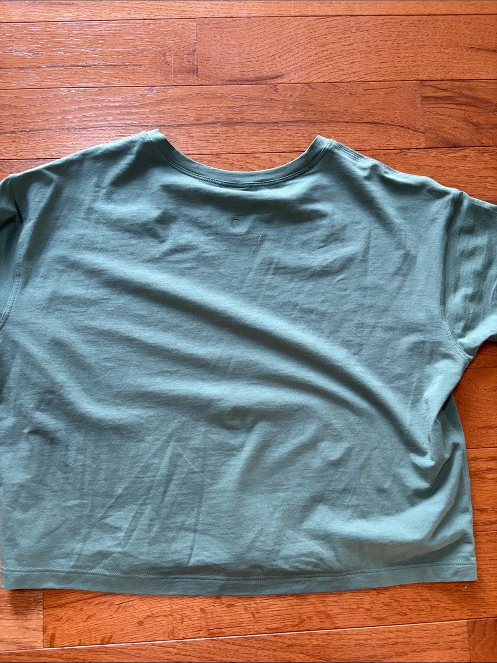 Lululemon cates tee